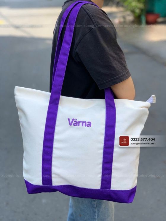tui-vai-canvas-varna-deo-ngang
